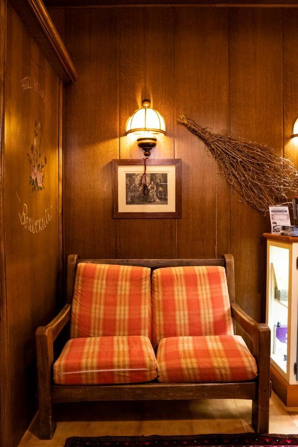Hotel Bellavista ปอนเตดีเลโญ ภายนอก รูปภาพ